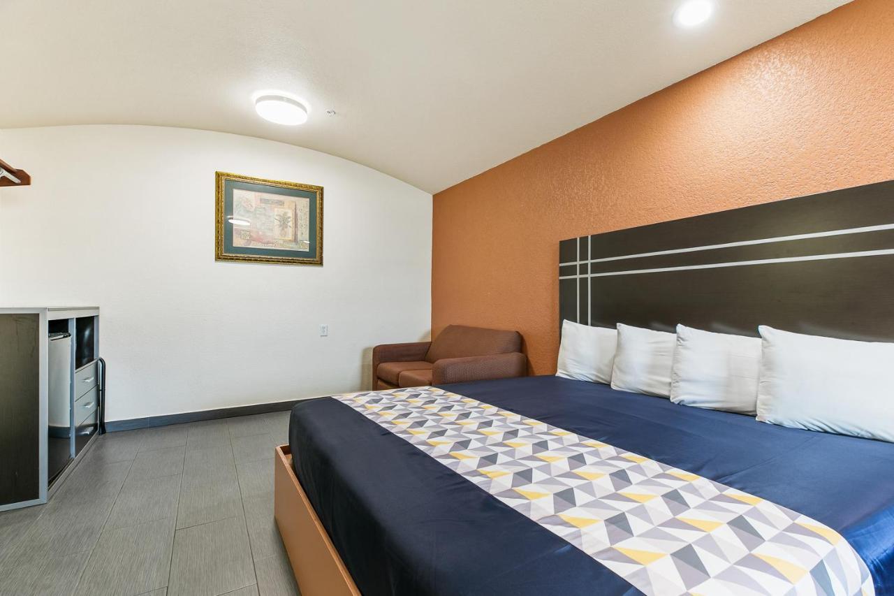 Lighthouse Inn เซาท์ปาเดรไอส์แลนด์ ภายนอก รูปภาพ